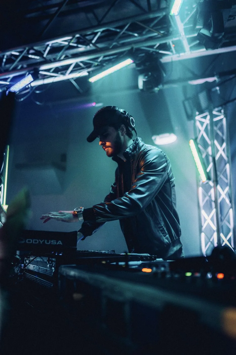 Stage lighting at an event